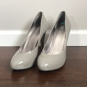 BCBG Patent Leather Gray Pumps